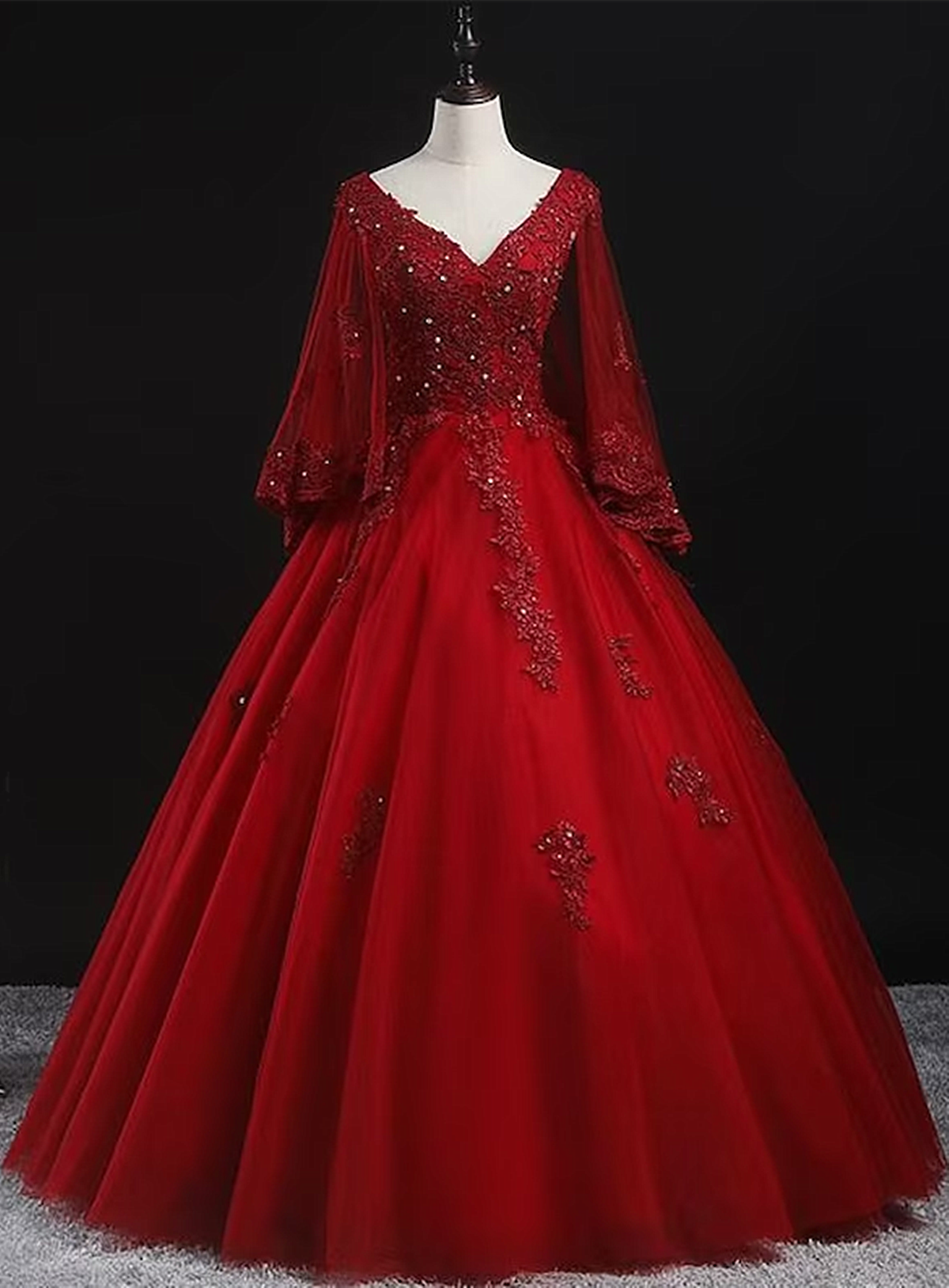 Beautiful Tulle with Lace Applique Beaded Sweet 16 Dress, V-neckline Long Formal Dress