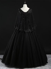Beautiful Tulle with Lace Applique Beaded Sweet 16 Dress, V-neckline Long Formal Dress